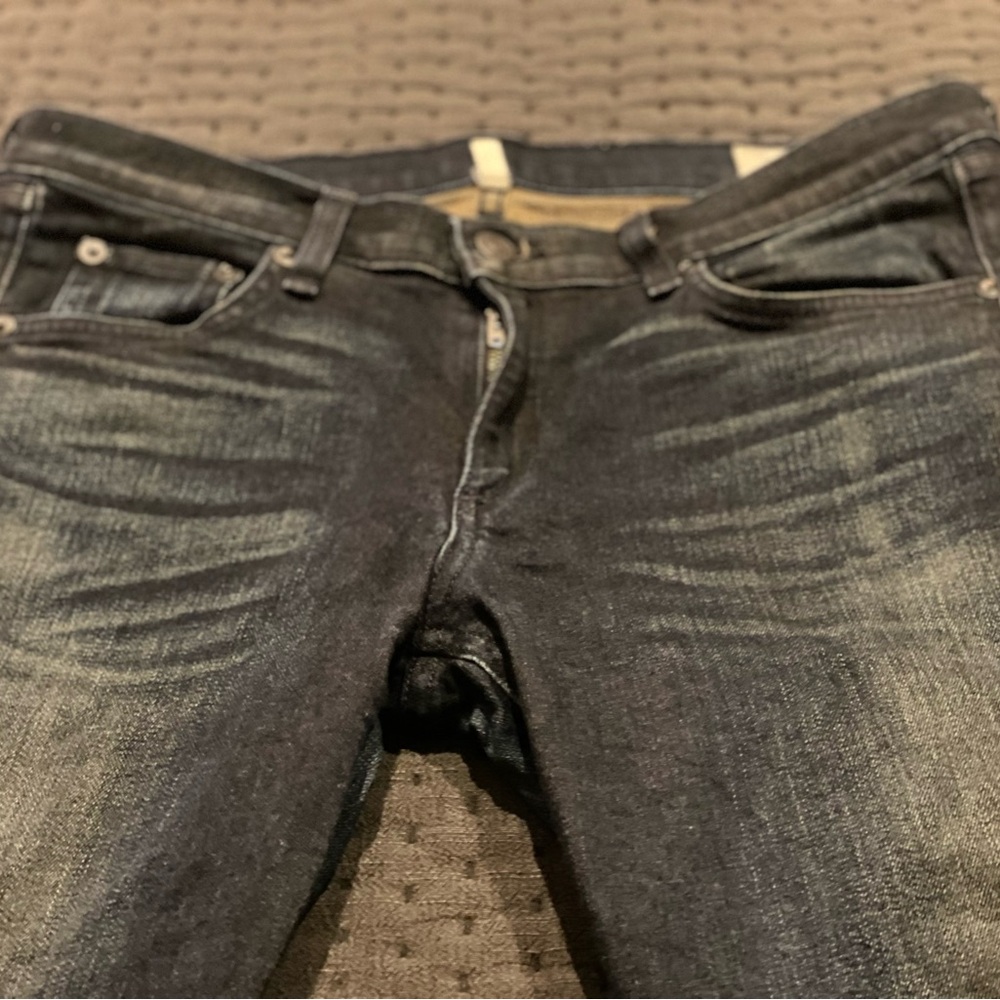 Rag and Bone skinny leg dark rinse size 31 jeans